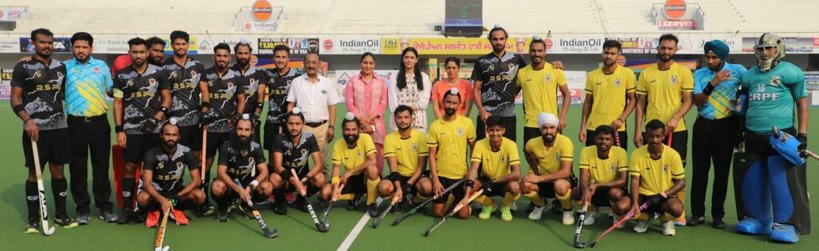 41ਵਾਂ ਇੰਡੀਅਨ ਆਇਲ ਸਰਵੋ ਸੁਰਜੀਤ ਹਾਕੀ ਟੂਰਨਾਮੈਂਟ,ਭਾਰਤੀ ਰੇਲਵੇ ਦਿੱਲੀ ਨੇ ਸੀਆਰਪੀਐਫ ਦਿੱਲੀ ਨੂੰ 4-2 ਨਾਲ ਹਰਾਇਆ।