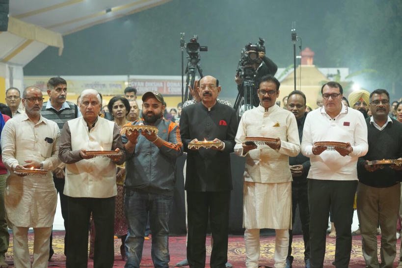 दिव्य ज्योति जाग्रति संस्थान द्वारा सप्ताहिक श्रीमद् भागवत सप्ताह ज्ञान यज्ञ का आयोजन।