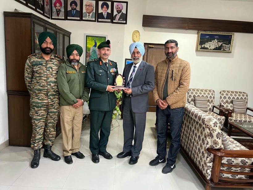 लायलपुर खालसा कॉलेज के एन.सी.सी. कैडेटों ने ‘पंजाब में नशे की समस्या और रोकथाम’ पर चर्चा की।