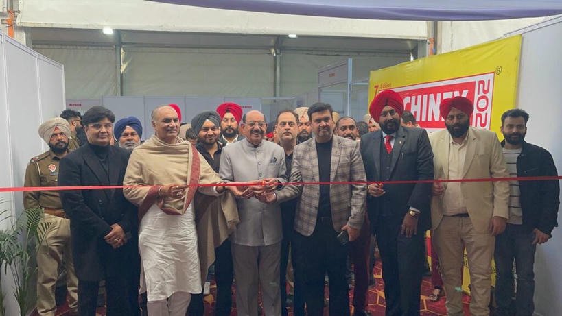 तीन दिवसीय चलने वाली 7 वे एडिशन मशीनों की महाप्रदर्शनी का हुआ शुभ आरंभ ।