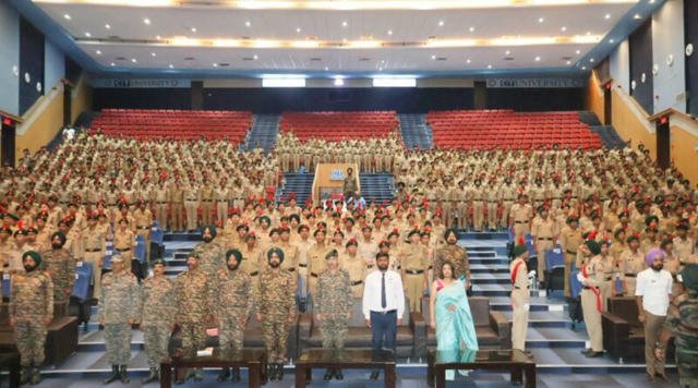 हर काम देश के नाम”: सर्वागीण विकास और जिम्मेदार नागरिकों की ओर एनसीसी केडेटो के बढ़ते कदम।